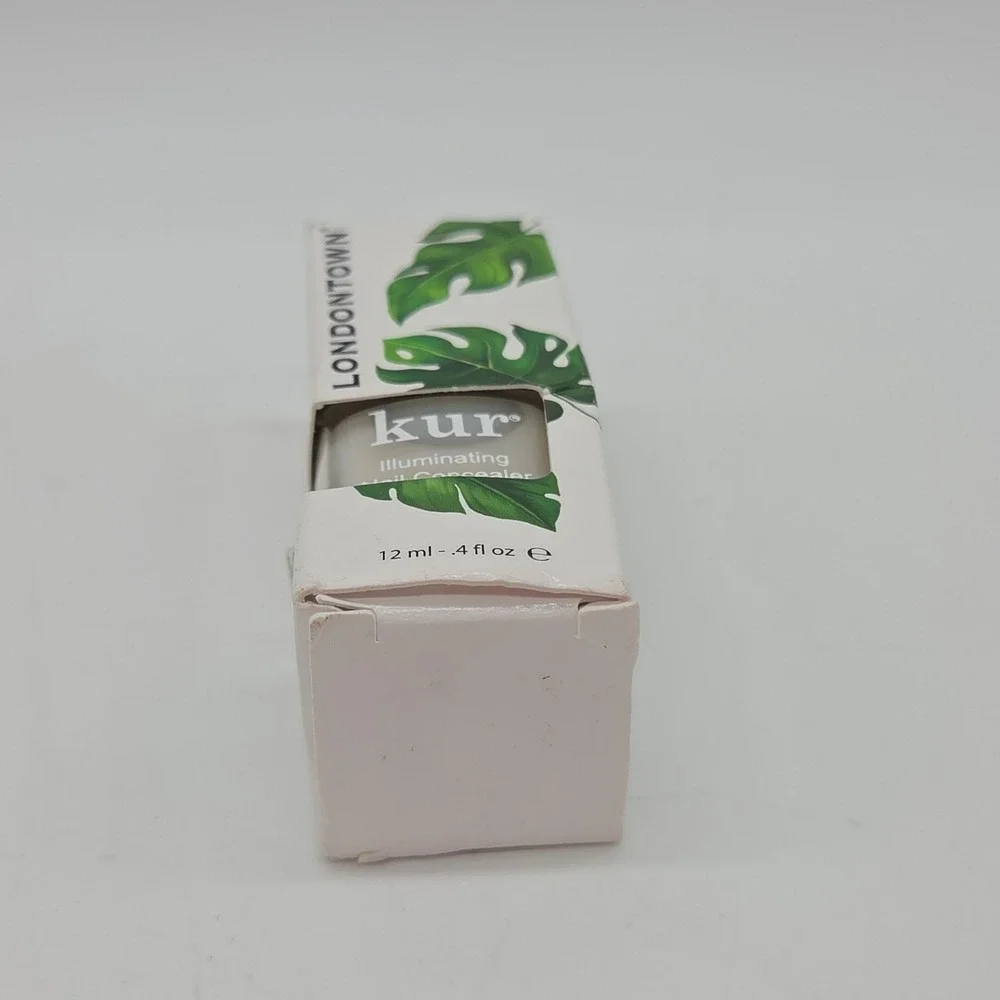 LONDONTOWN Kur Illuminating Nail Concealer White Full Size 0.4 oz New in Box